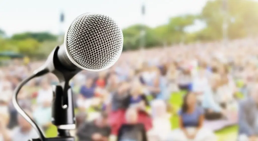 A microphone at an outdoor music festival